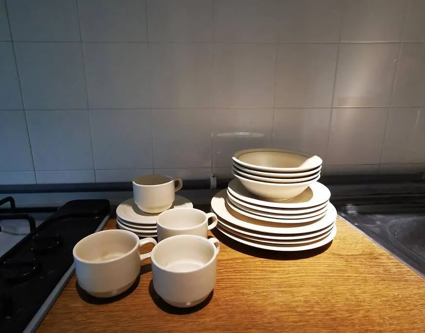 Cozy Near-Beach Apartment - Lazycats' Den Batu Feringgi
